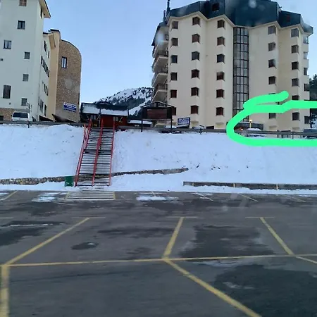 Apartment Piso En El Port Del Comte, 50 Por Persona Y Noche