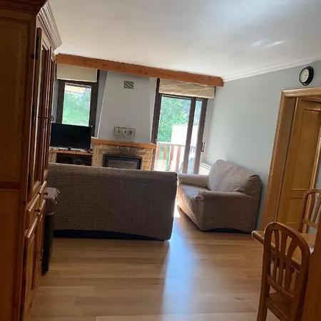 Piso En El Port Del Comte, 50 Por Persona Y Noche Apartment